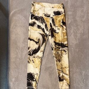 CALIA by Carrie Underwood Abstract Print Leggings - Black, Gold, Cream